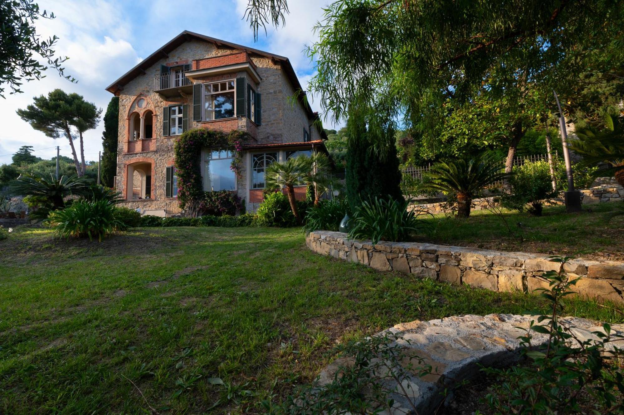 Villa Rappis Imperia Buitenkant foto